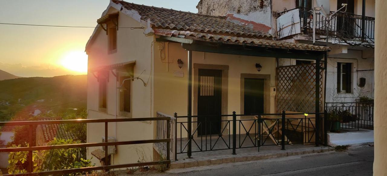 Alkinoos Appartement Ágios Matthaíos Buitenkant foto